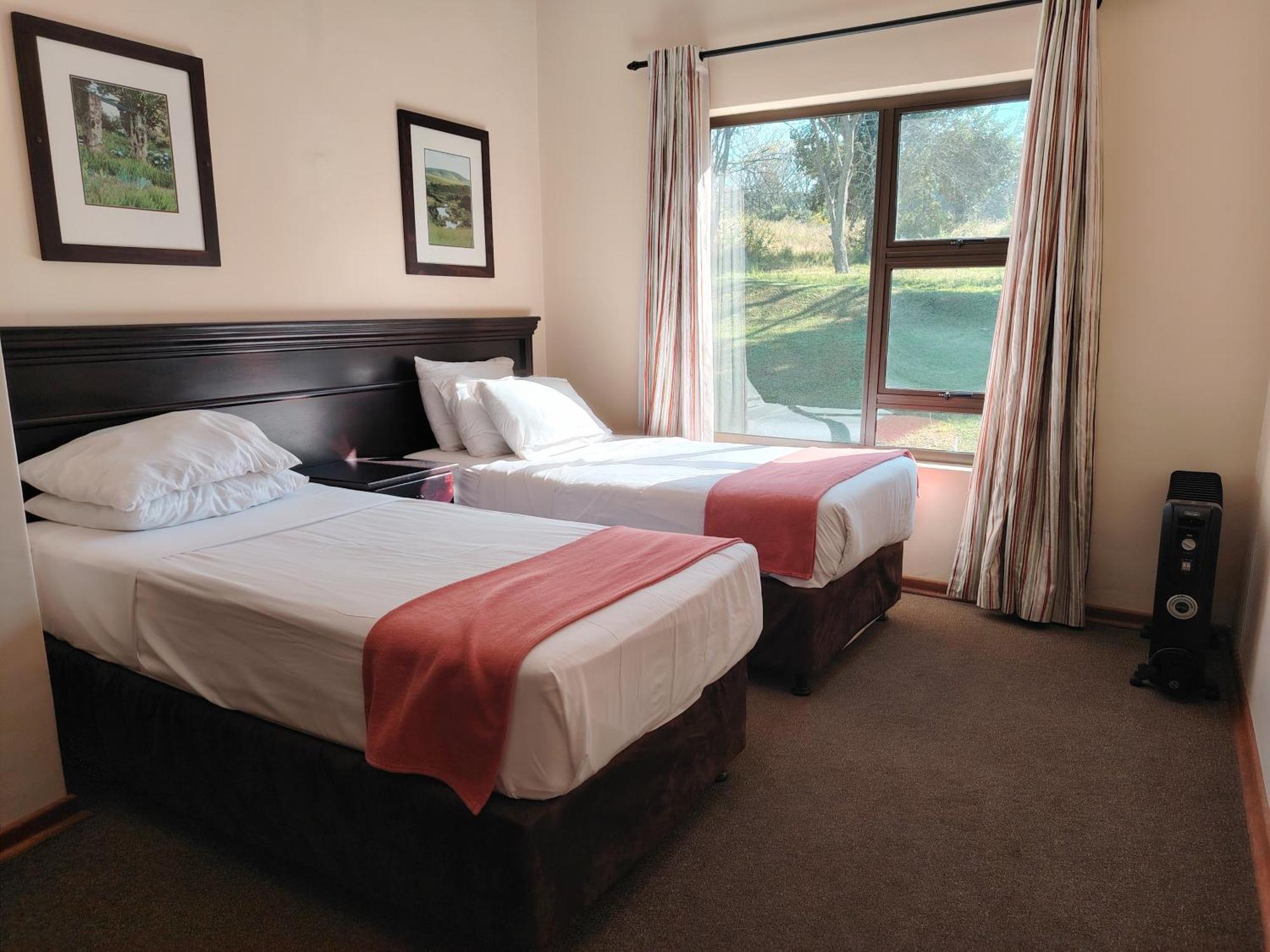 Gooderson Leisure Natal Spa Self Catering And Timeshare Resort Paulpietersburg ภายนอก รูปภาพ