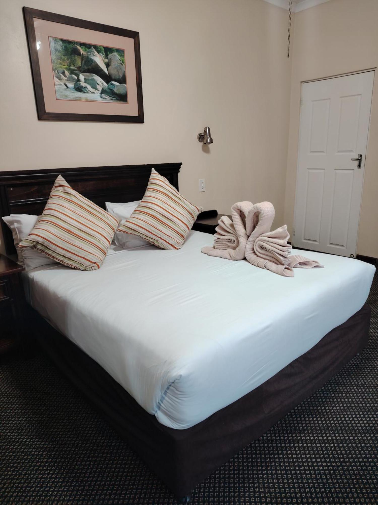 Gooderson Leisure Natal Spa Self Catering And Timeshare Resort Paulpietersburg ภายนอก รูปภาพ