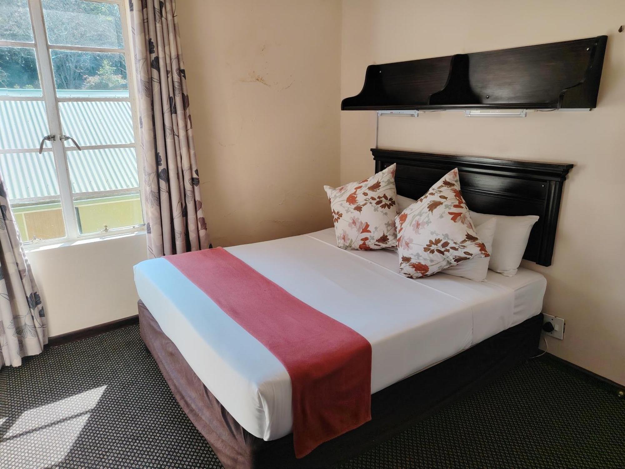 Gooderson Leisure Natal Spa Self Catering And Timeshare Resort Paulpietersburg ภายนอก รูปภาพ