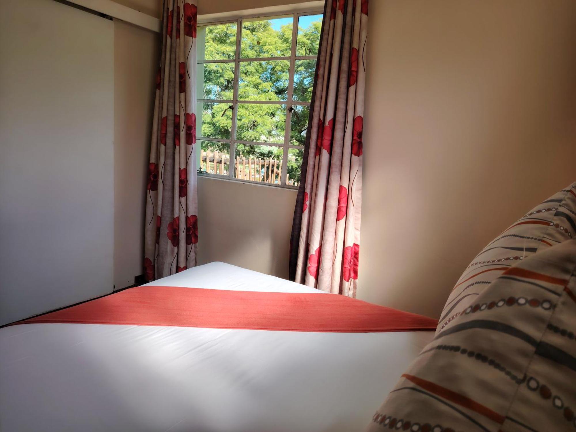Gooderson Leisure Natal Spa Self Catering And Timeshare Resort Paulpietersburg ภายนอก รูปภาพ